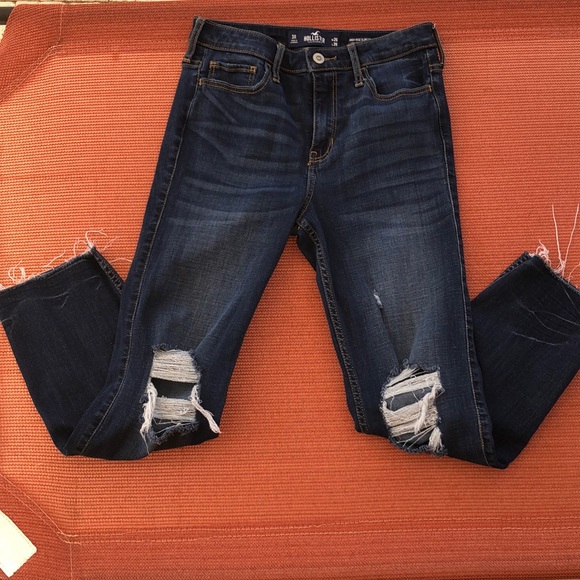 Hollister Denim - Hollister High-Rise Slim Straight Distressed Jeans Size 3R